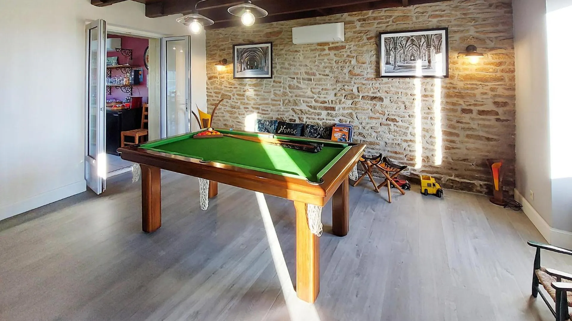 Gorgeous Home In Saint Pabu With Kitchen 0*, Saint-Pabu (Finistere)